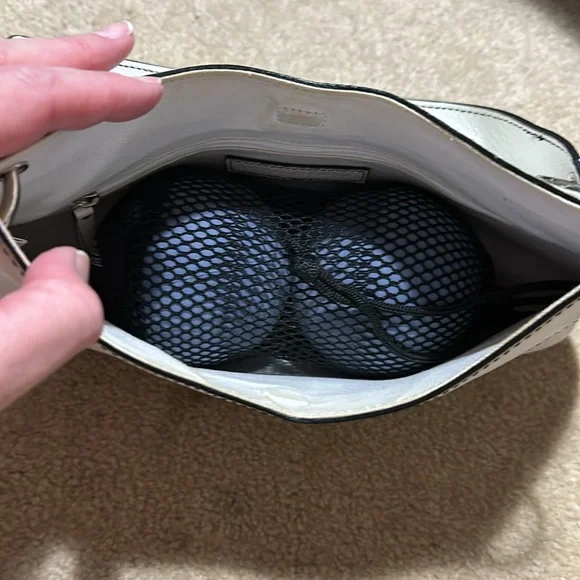 Banana Republic White Leather Shoulder Bag - Picture 8 of 9